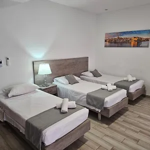 3* Konukevi Napoli